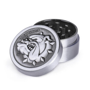 The Bulldog Metal Grinder 2 partes alto relive