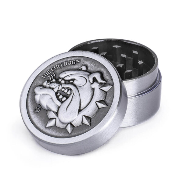 The Bulldog Metal Grinder 2 partes alto relive